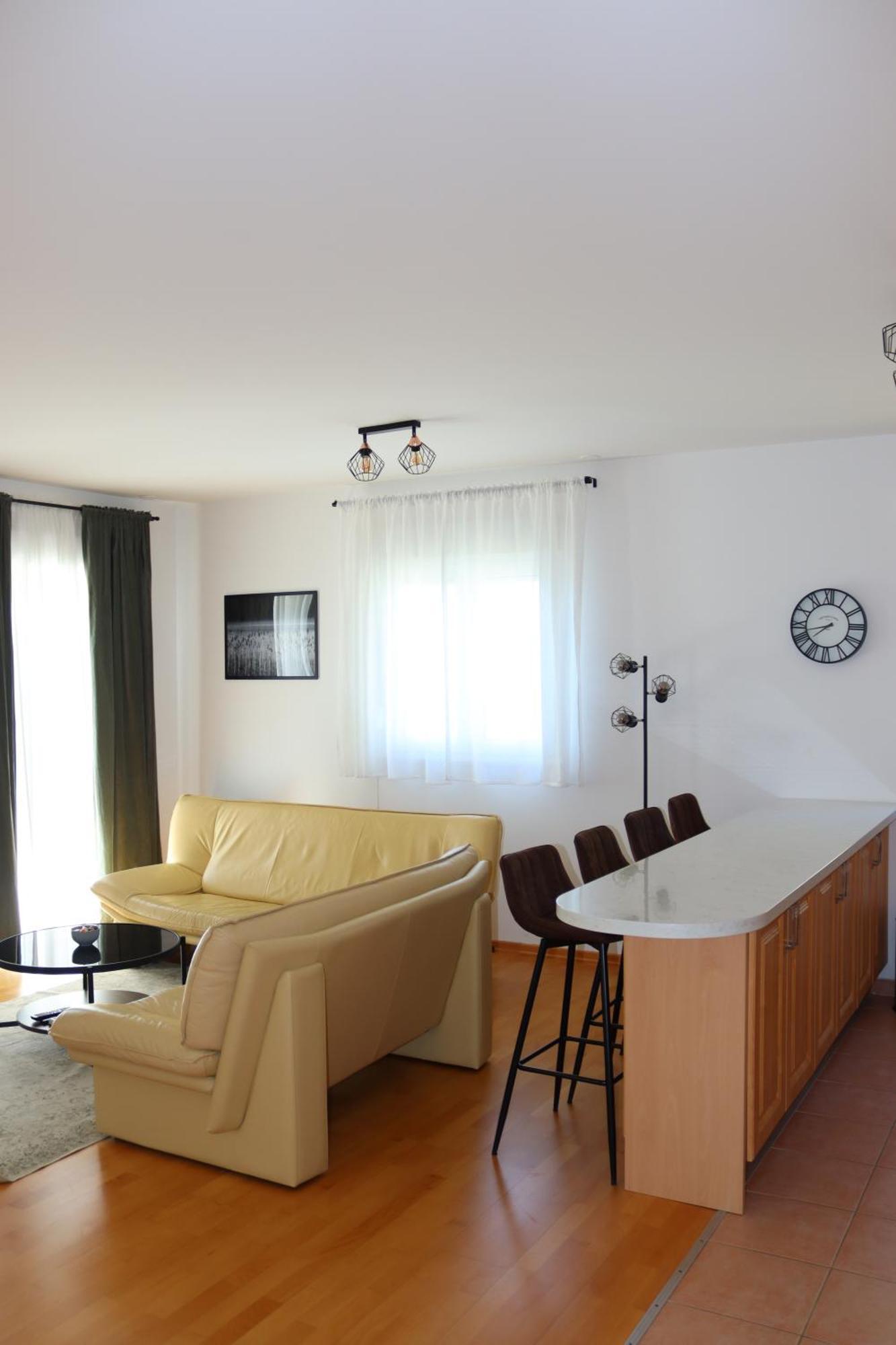 Aurora Luxury Apartment Трогир Екстериор снимка