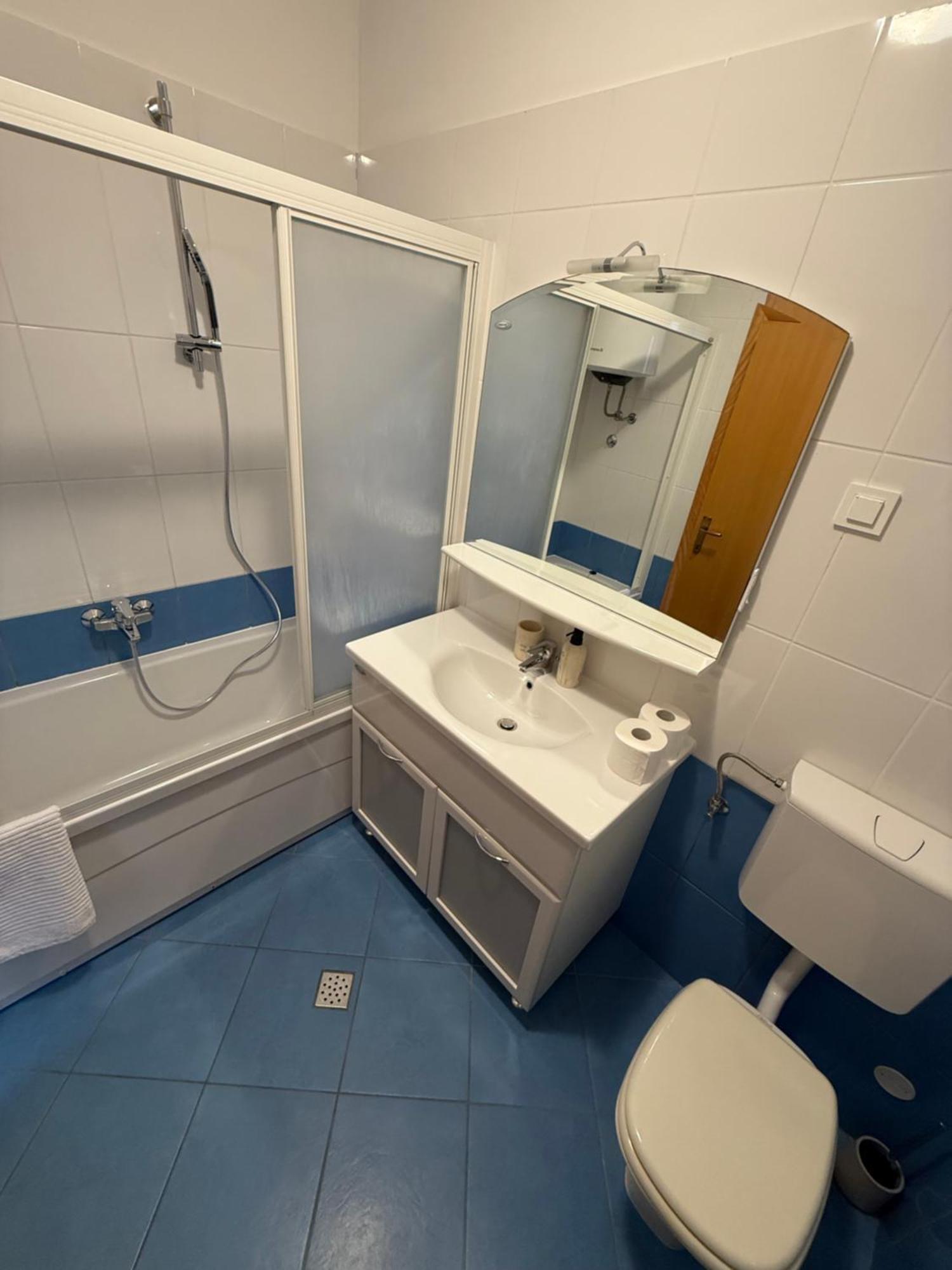 Aurora Luxury Apartment Трогир Екстериор снимка