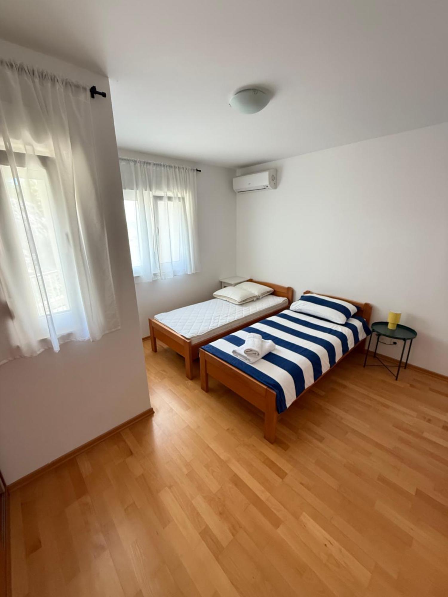 Aurora Luxury Apartment Трогир Екстериор снимка